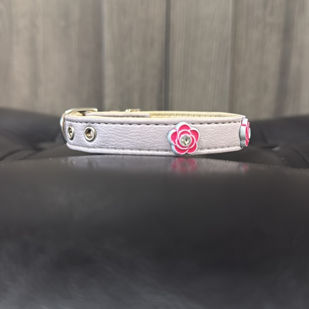 New Pink Flower With Crystals 10" Adjustable Collar For Small Dog - Picture 2 of 6